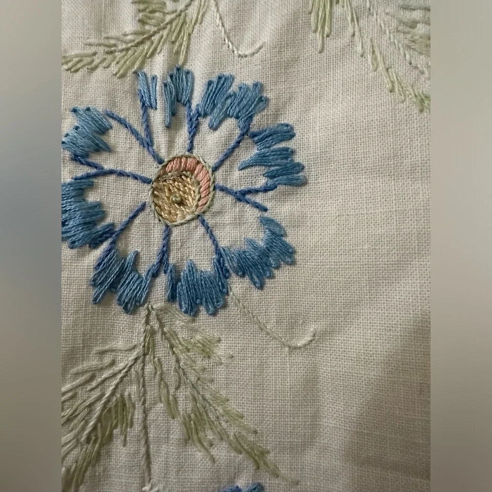Floral Table Runner 40 x 13